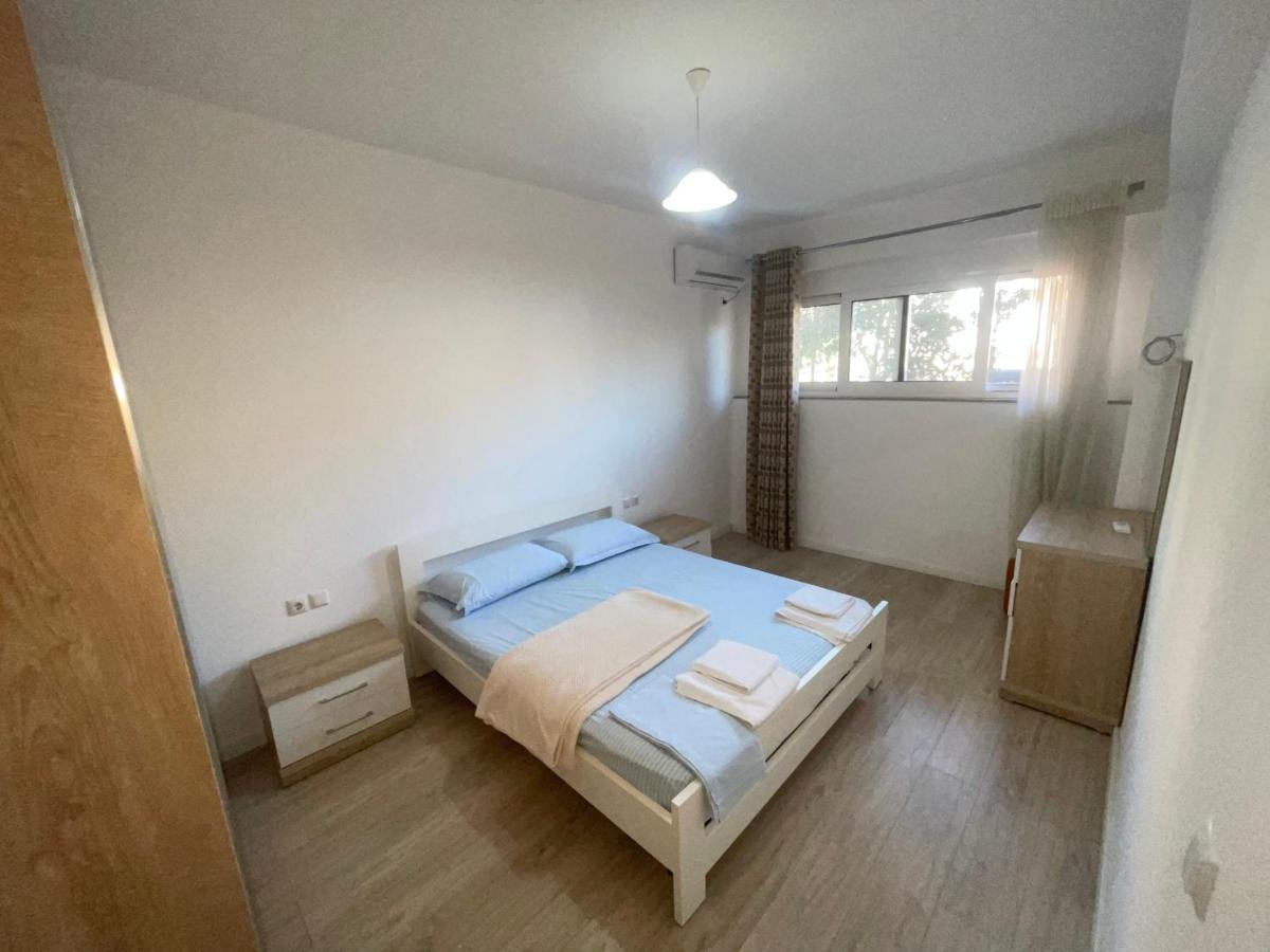 Garden Villa Apartments Sarande Exterior photo